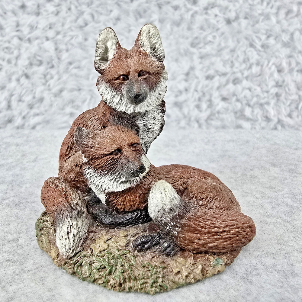 Vintage Bronze Red Foxes Figurine Neal Deaton 1977 Creative World USA Sculpture